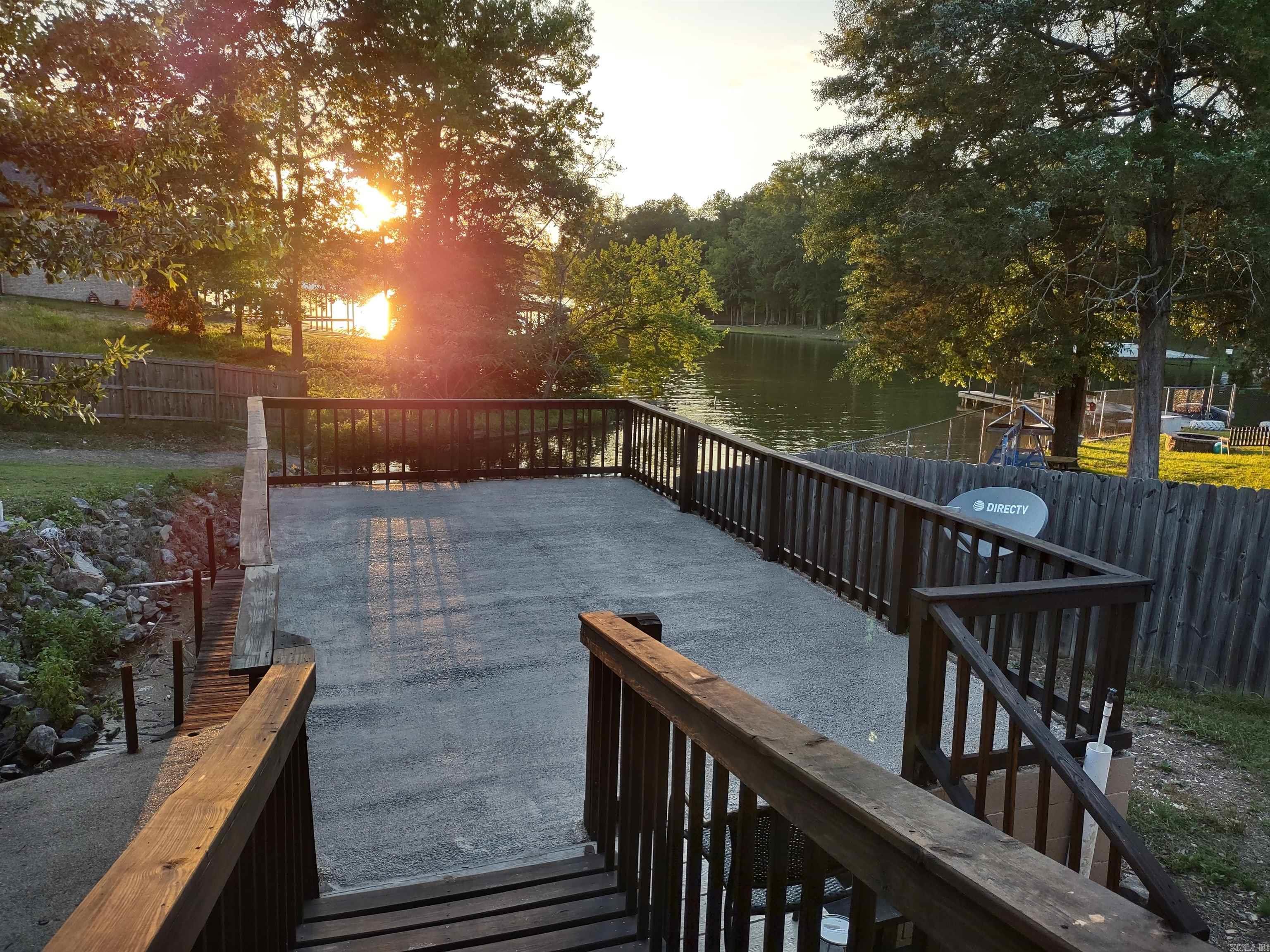 Oakridge Lake Estates - Residential