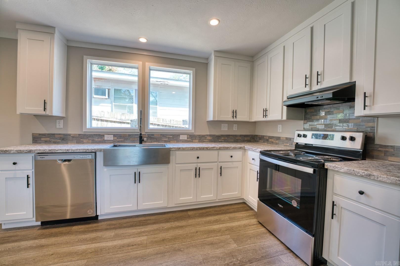 SMITH, J.A. ADDITION - Residential