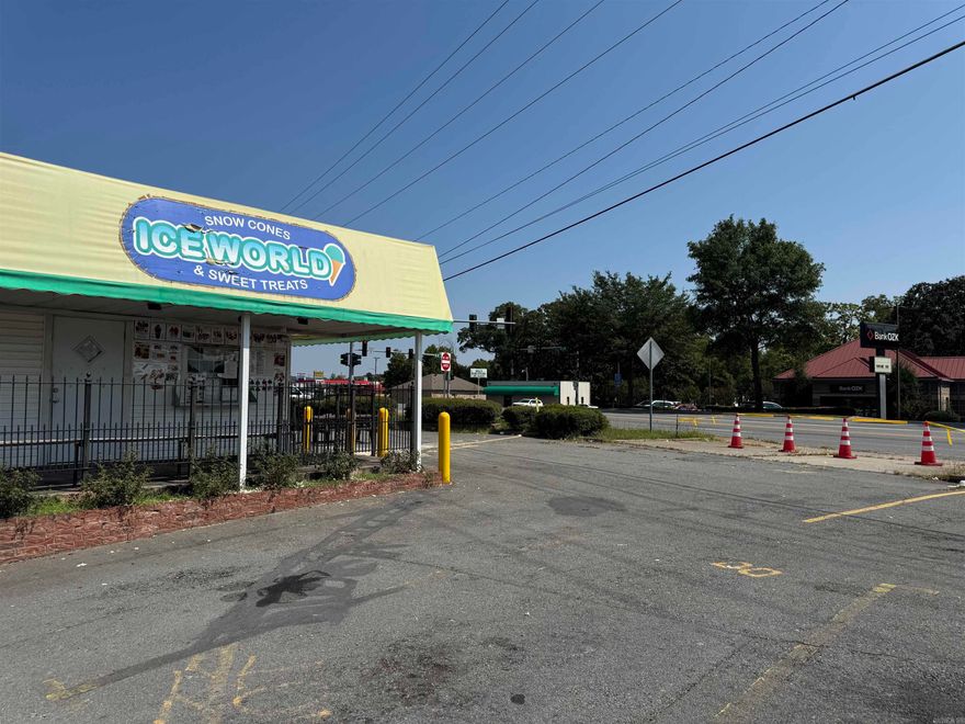 Corner of Camp Robinson and Doyle Venable - survey available! Great piece of property!