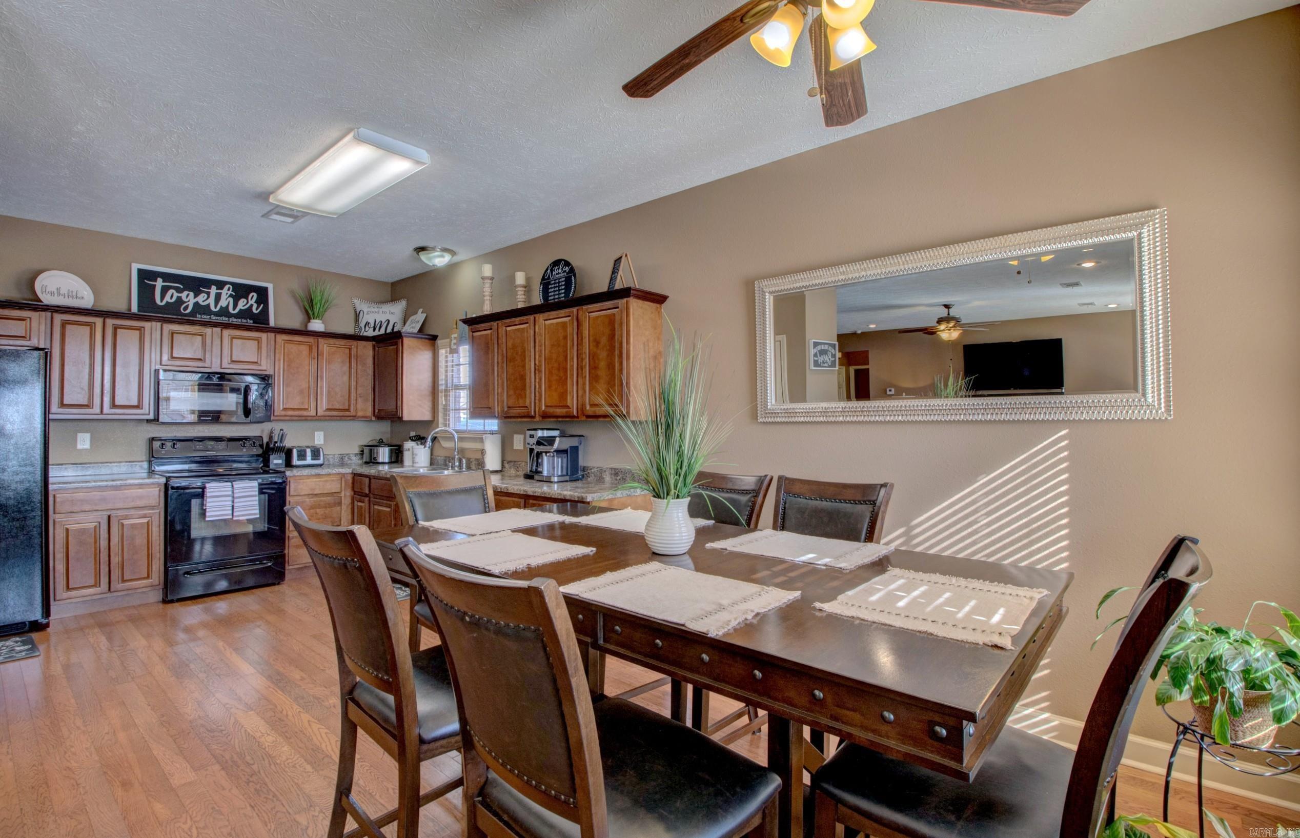 BASE MEADOWS ADDN - Residential