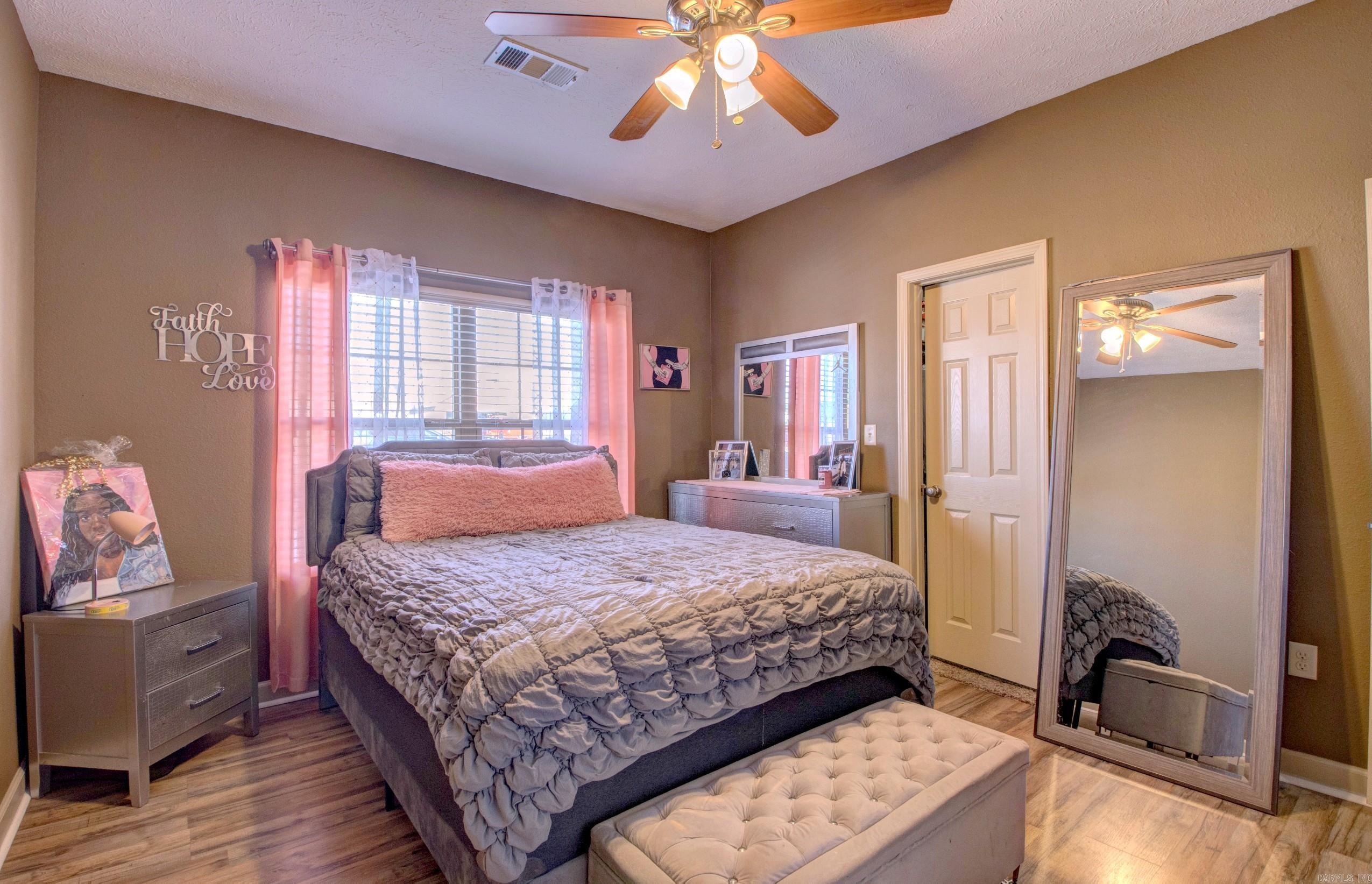 BASE MEADOWS ADDN - Residential