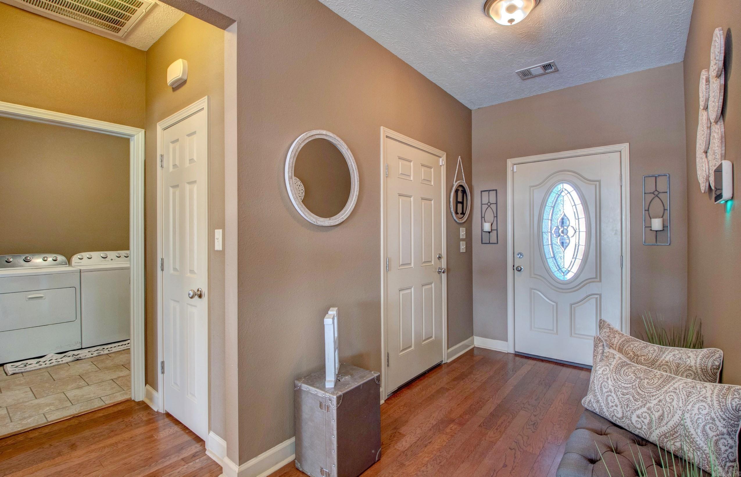 BASE MEADOWS ADDN - Residential