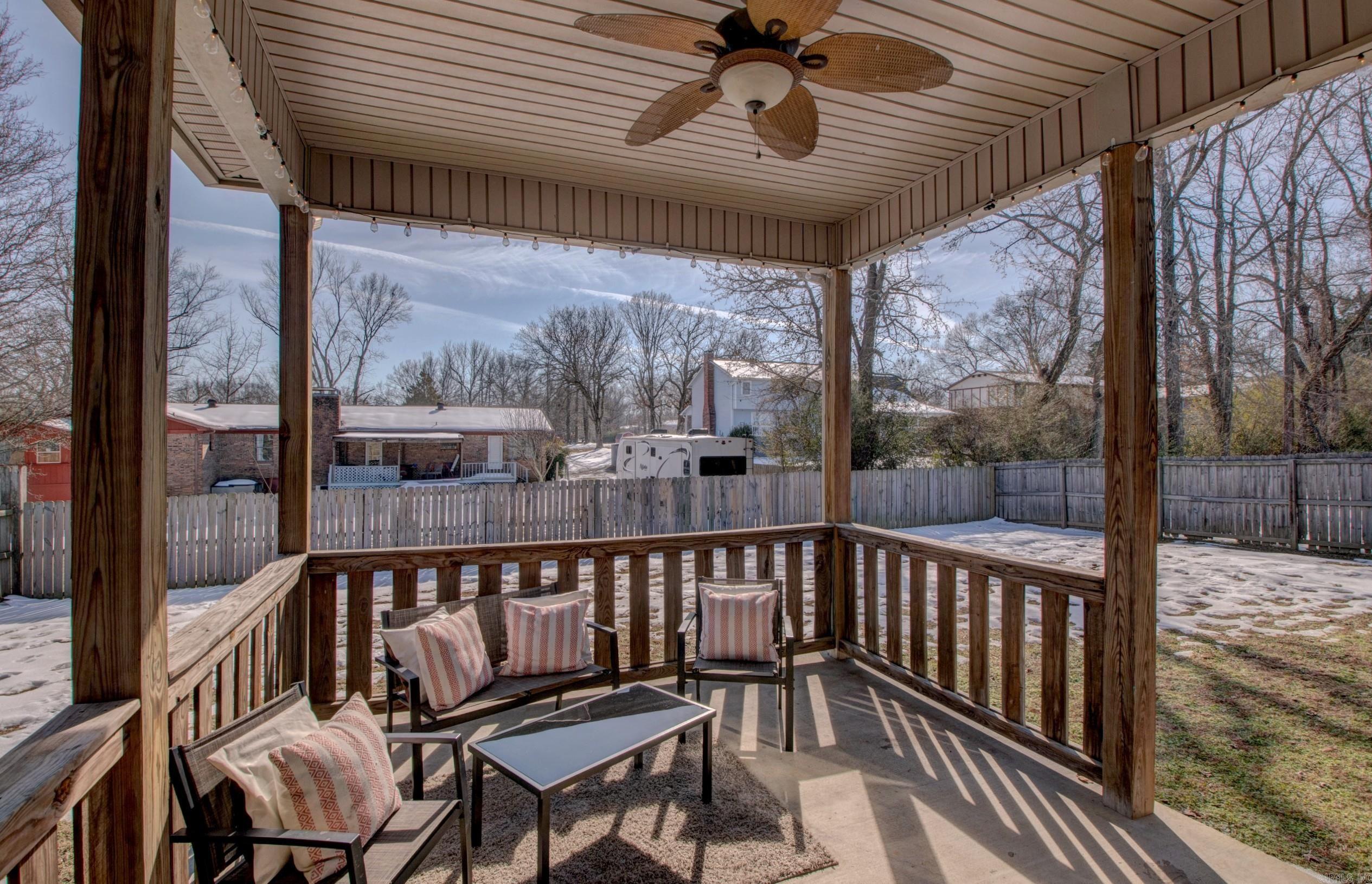 BASE MEADOWS ADDN - Residential