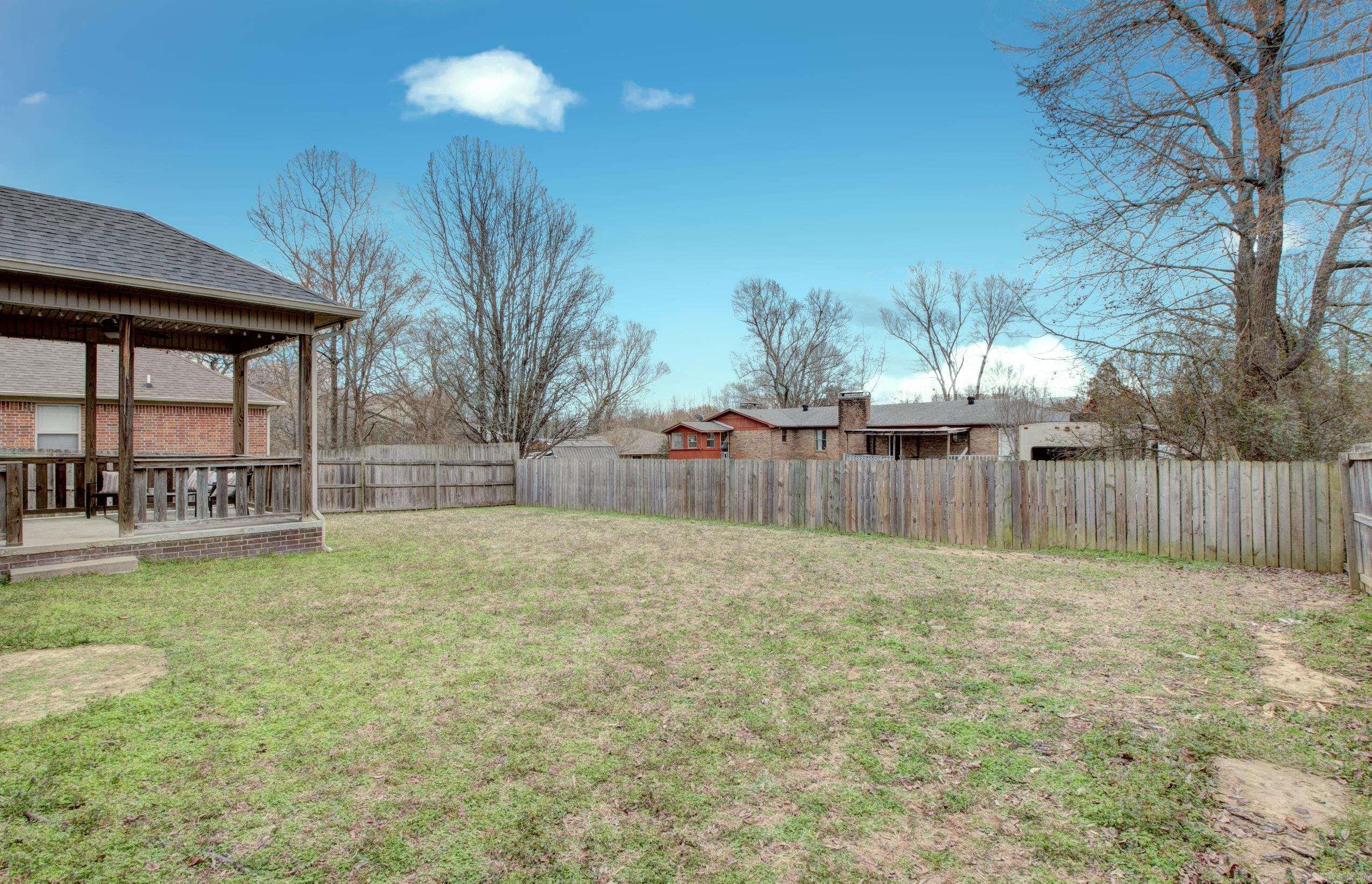 BASE MEADOWS ADDN - Residential