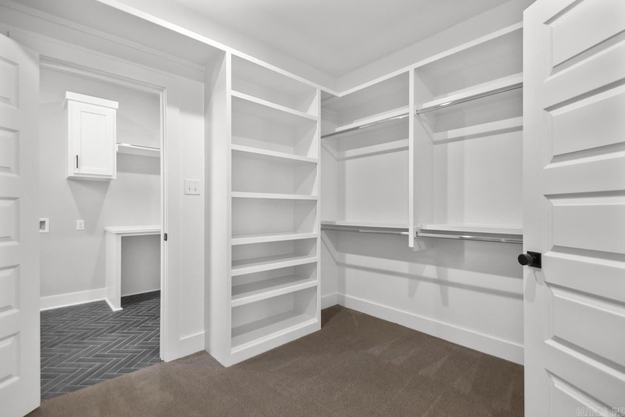 KENSINGTON PLACE - Residential