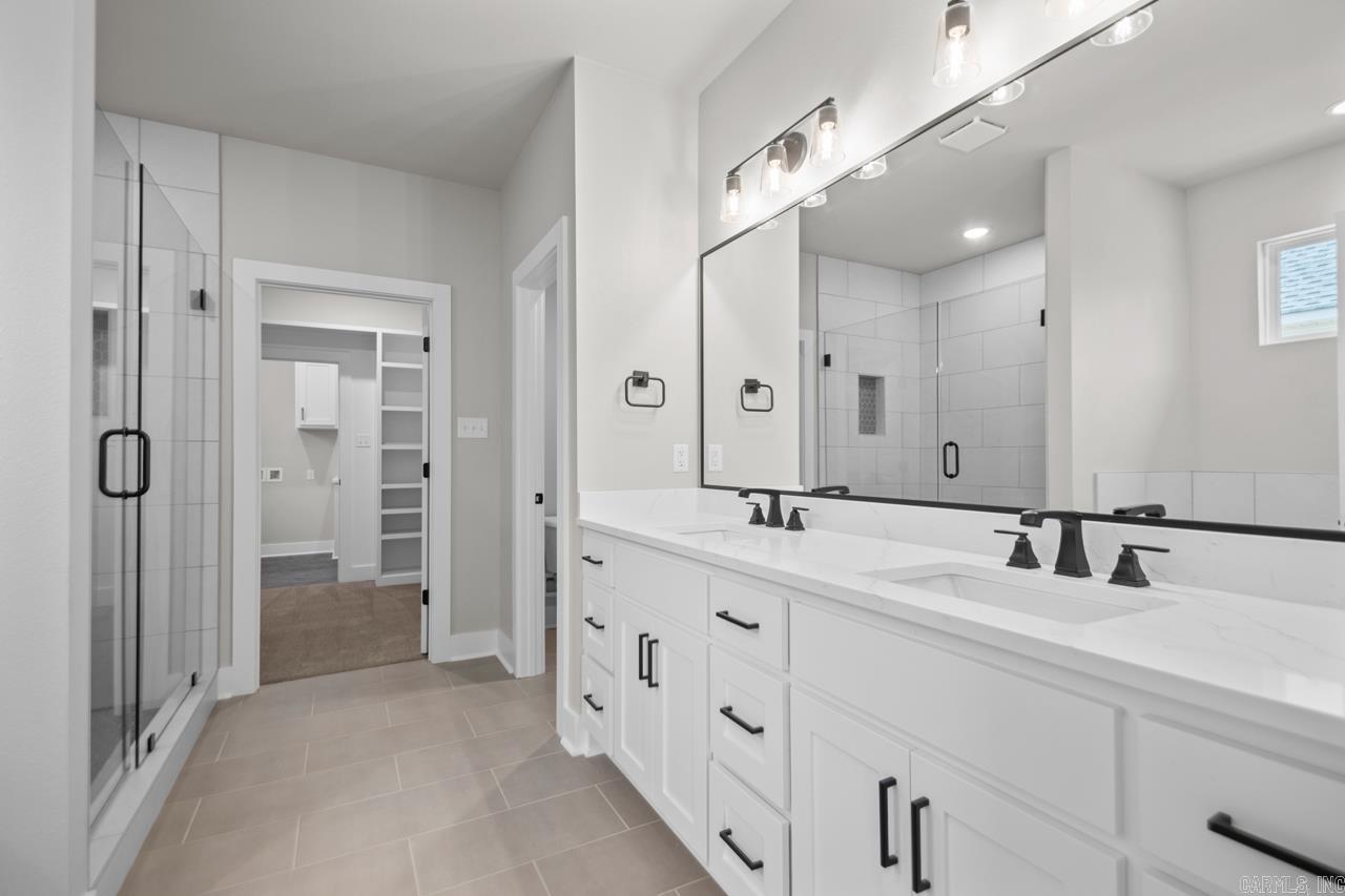 KENSINGTON PLACE - Residential