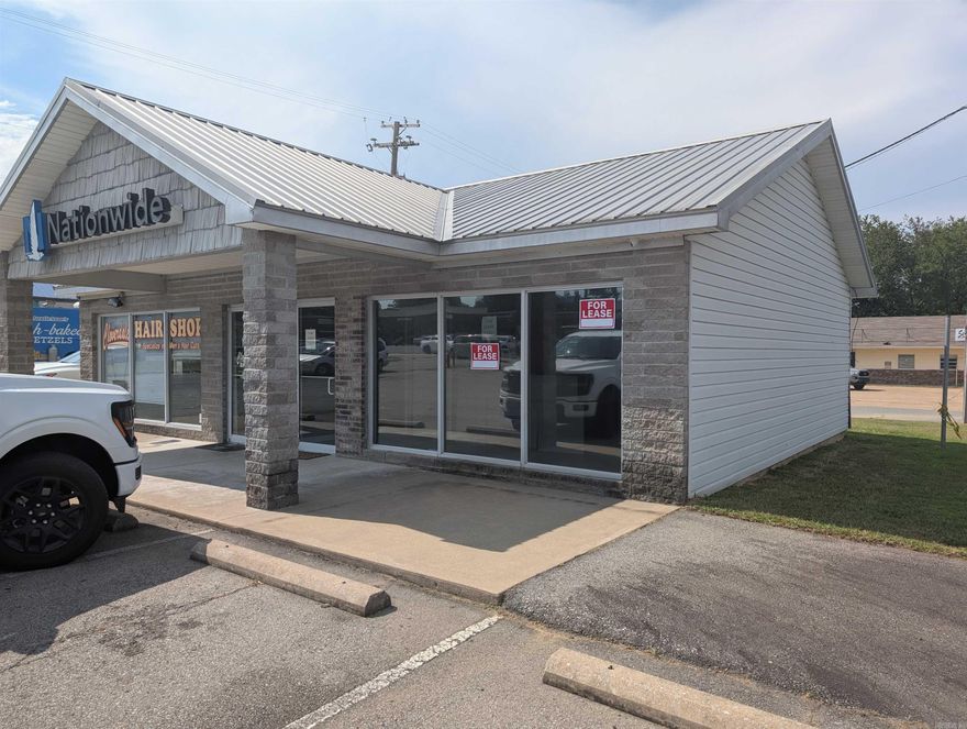 Excellent location now available for lease in Searcy.  This space features 2 offices with a storage closet, a bathroom, and reception area. All utilities are included in the lease price.