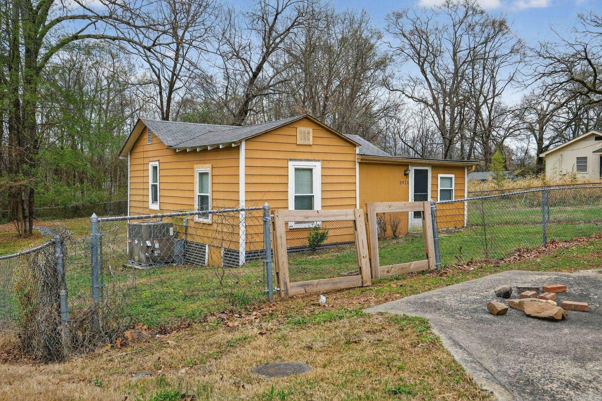 BARROW JOHN - Residential