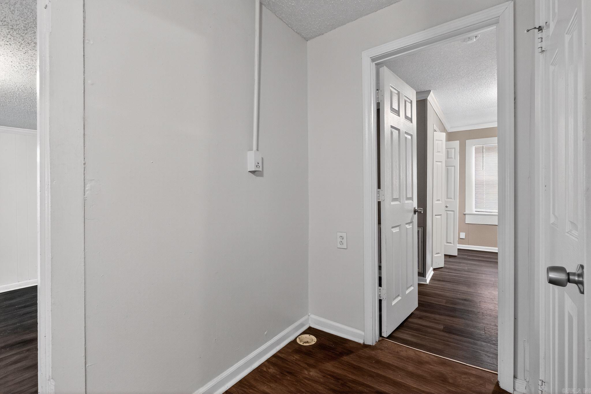 BARROW JOHN - Residential