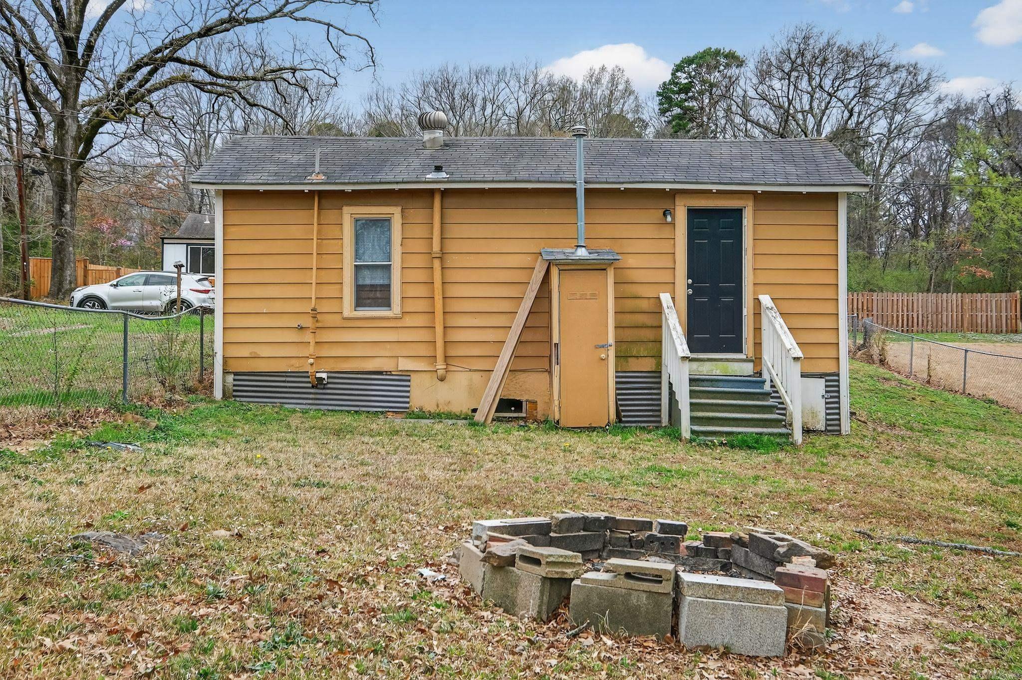 BARROW JOHN - Residential