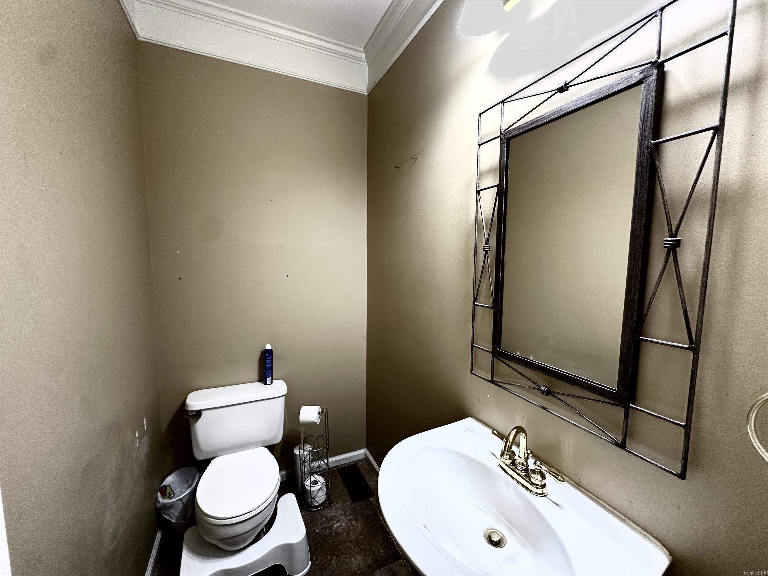 WOODSPRINGS ESTATES - Residential