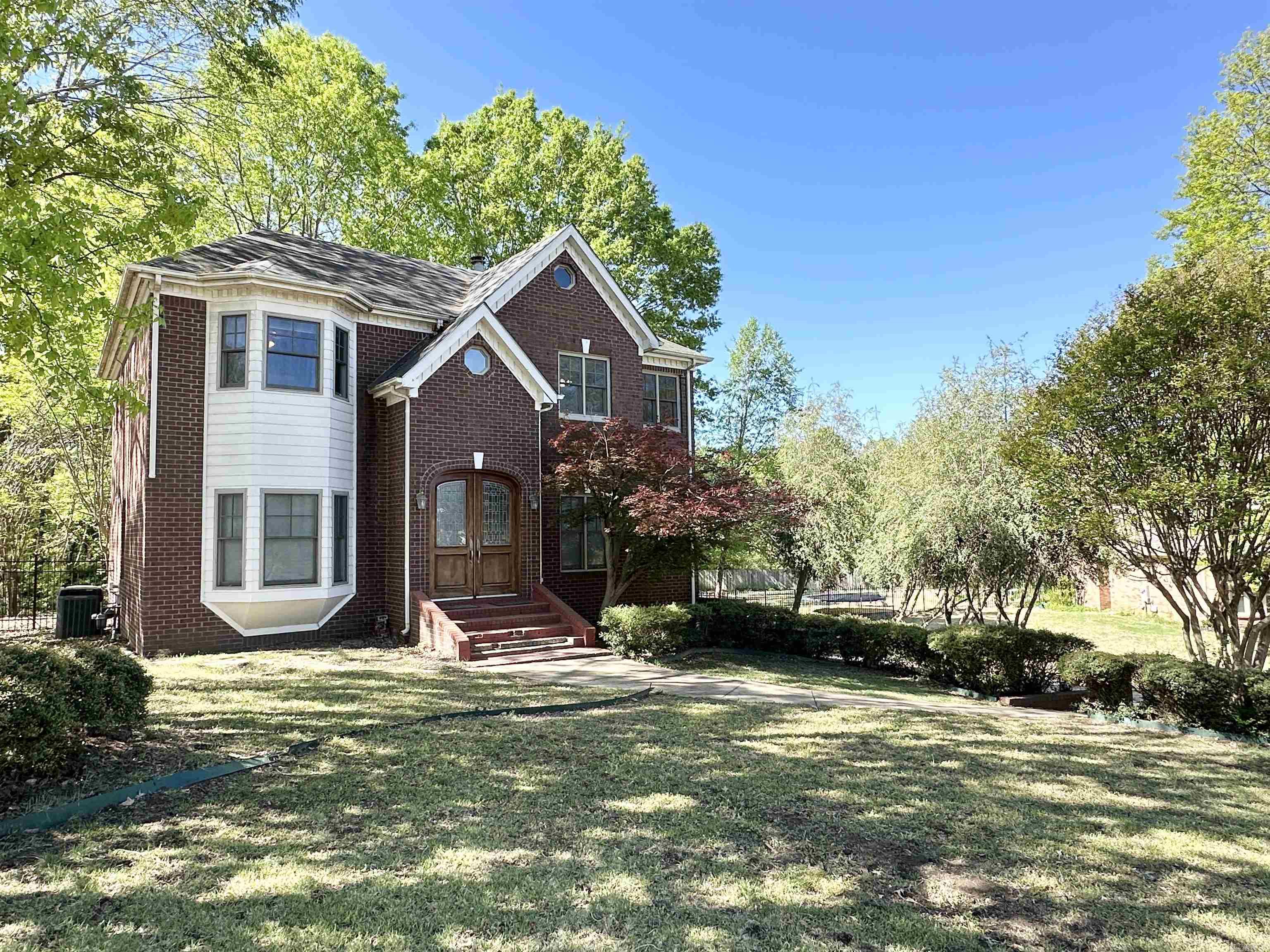 WOODSPRINGS ESTATES - Residential