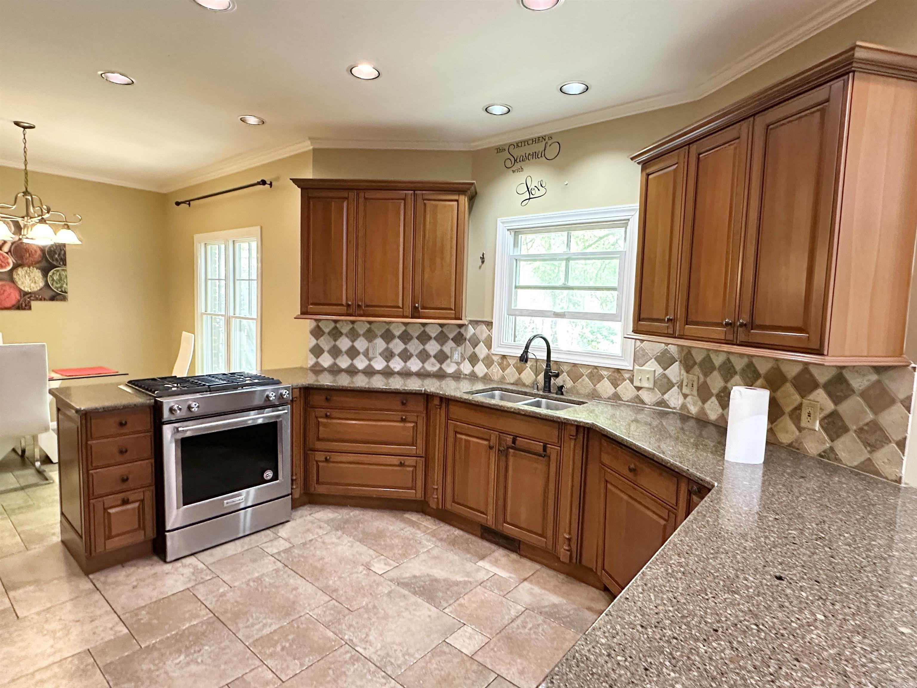 WOODSPRINGS ESTATES - Residential