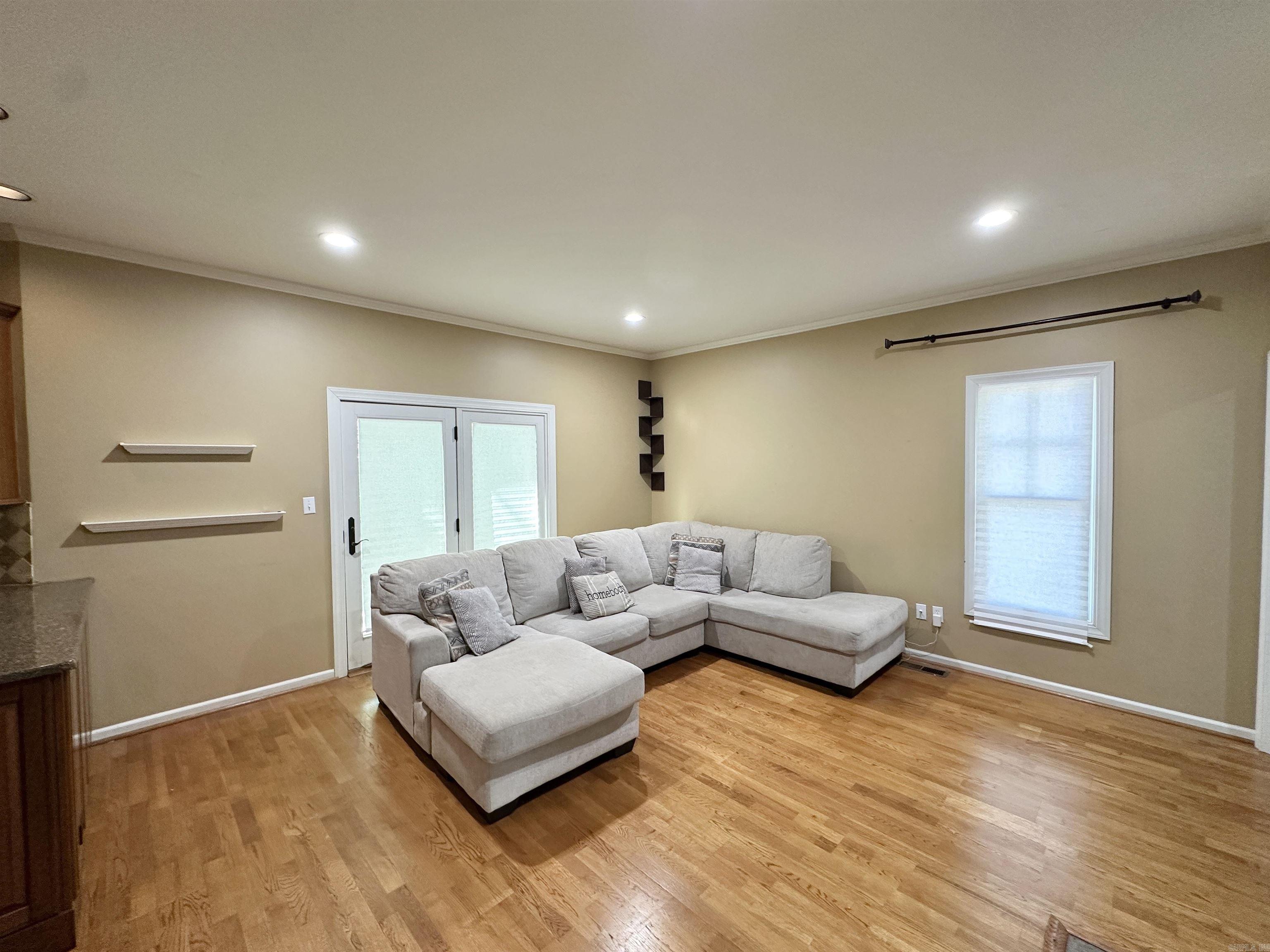 WOODSPRINGS ESTATES - Residential