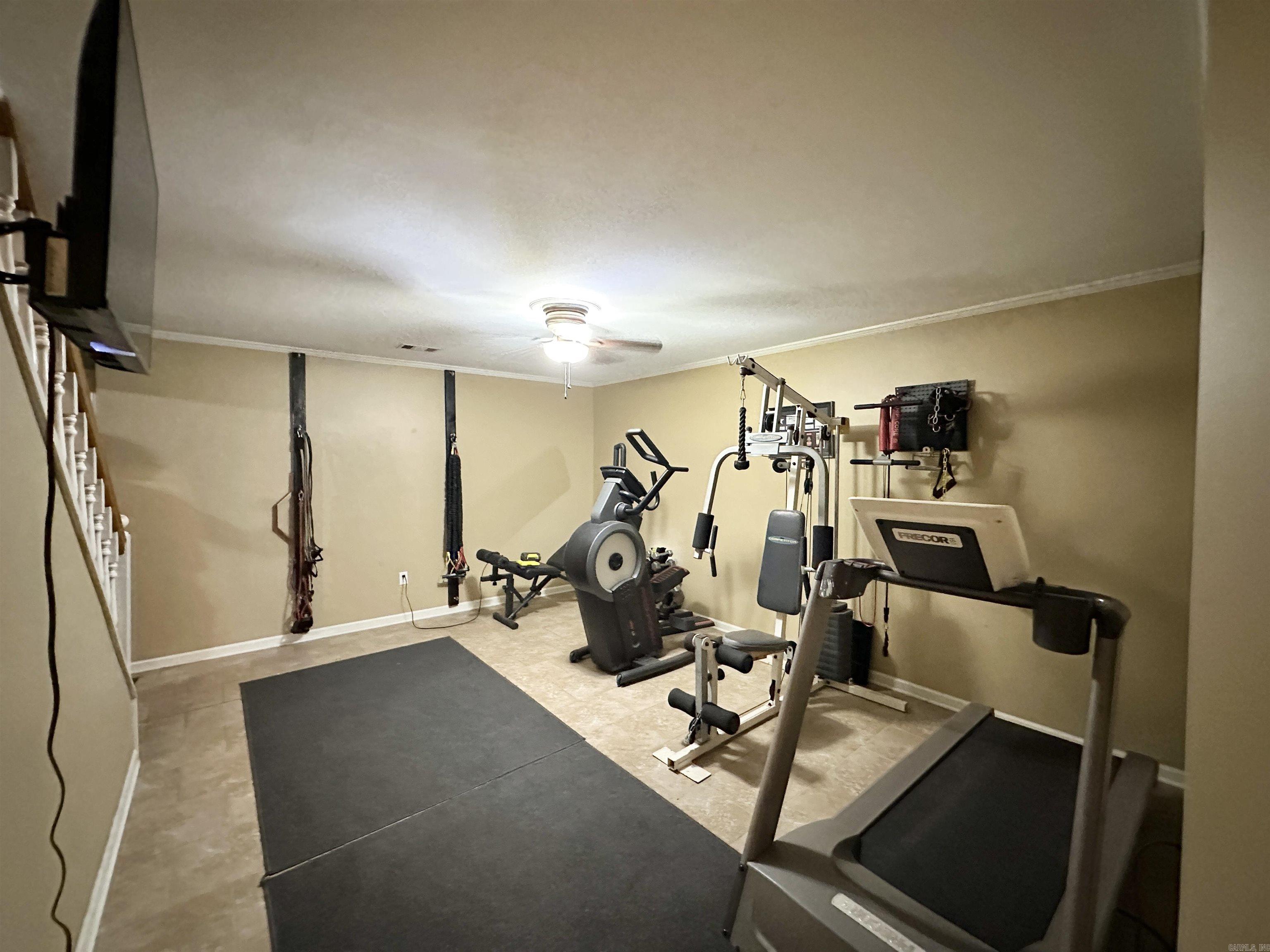 WOODSPRINGS ESTATES - Residential