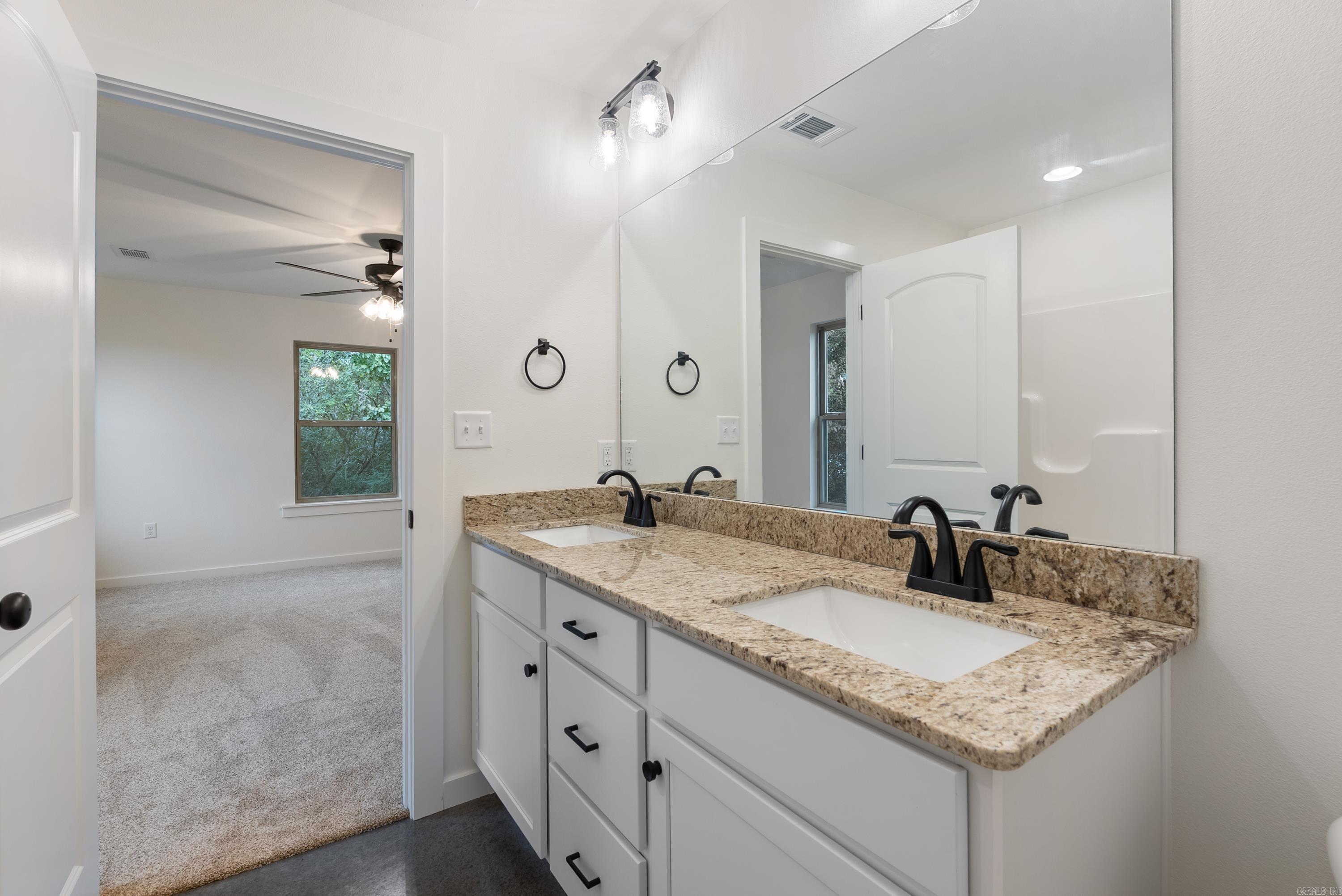 PARKWAY ESTATE - Residential