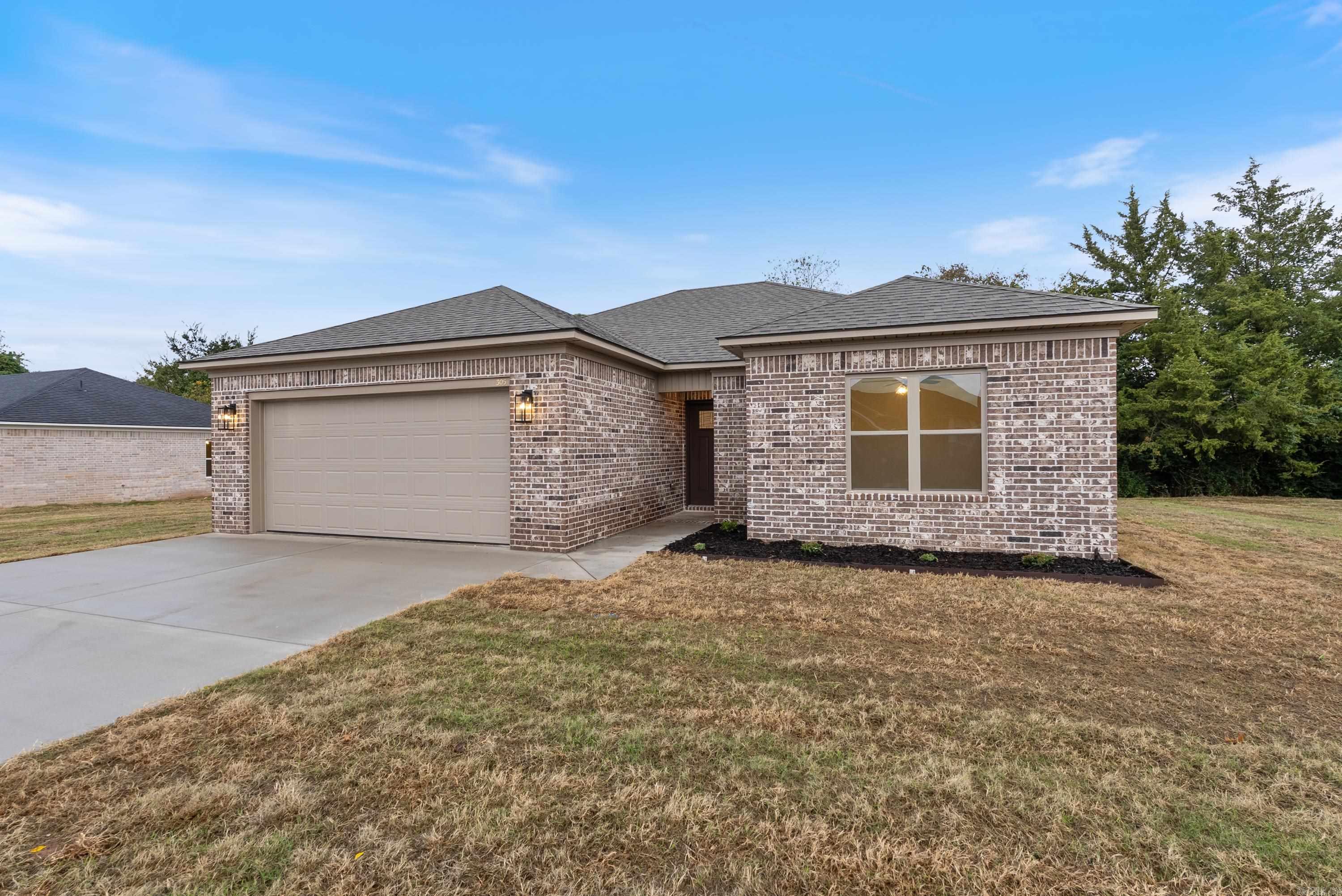 PARKWAY ESTATE - Residential