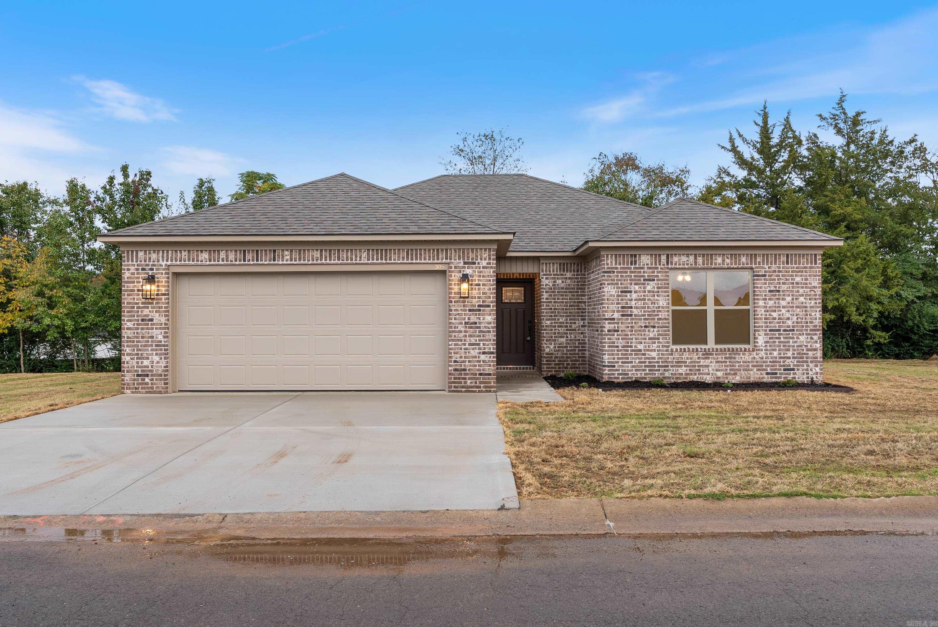 PARKWAY ESTATE - Residential