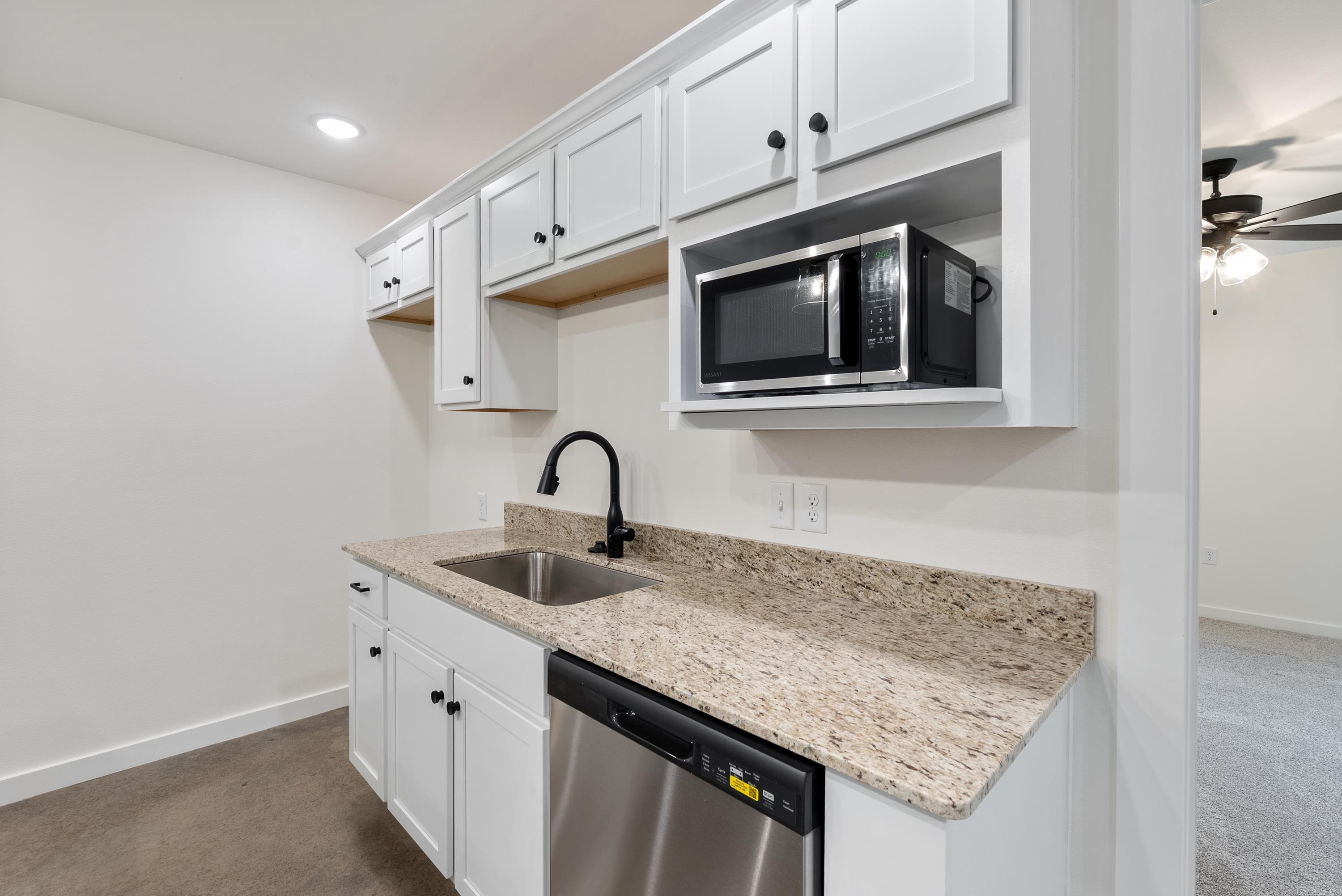 PARKWAY ESTATE - Residential