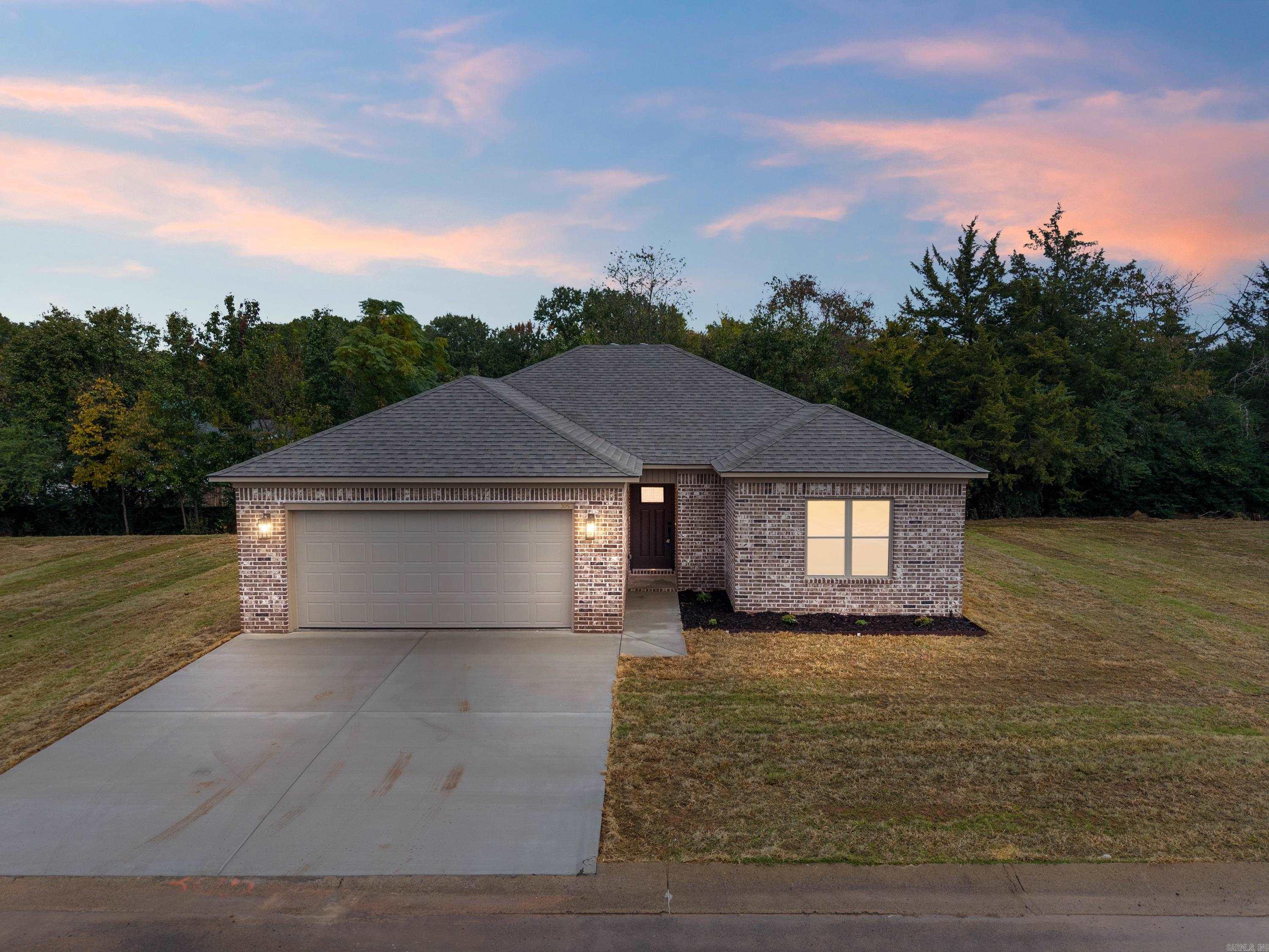 PARKWAY ESTATE - Residential