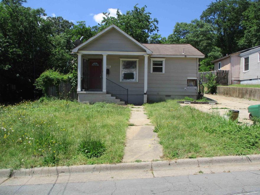 Great investment opportunity in North Little Rock!!  With a little elbow grease and some TLC this home would be a great fix and flip, rental, or first home.  Don't miss out on this great space buy that is close to schools, parks, and shopping.  A HOLD HARMLESS AGREEMENT MUST BE SIGNED BY ALL AGENTS AND BUYERS PRIOR TO ENTERING THIS PROPERTY.  HOLD HARMLESS AGREEMENT IS IN THE ASSOCIATED DOCS.  Arvest employees, directors and their family members are ineligible to purchase Arvest’s bank-owned properties. Conveyance by Special Warranty Deed.