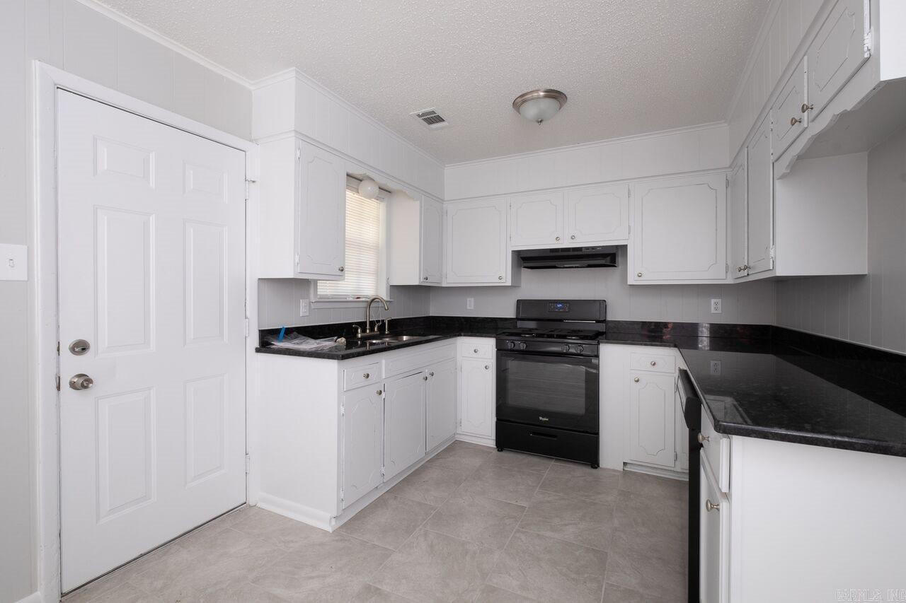 Southwest Acres - Residential Lease