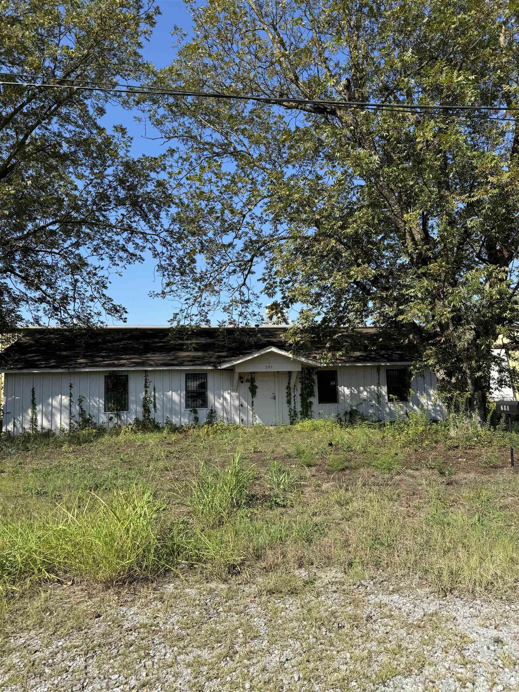 West Helena - Commercial Sale