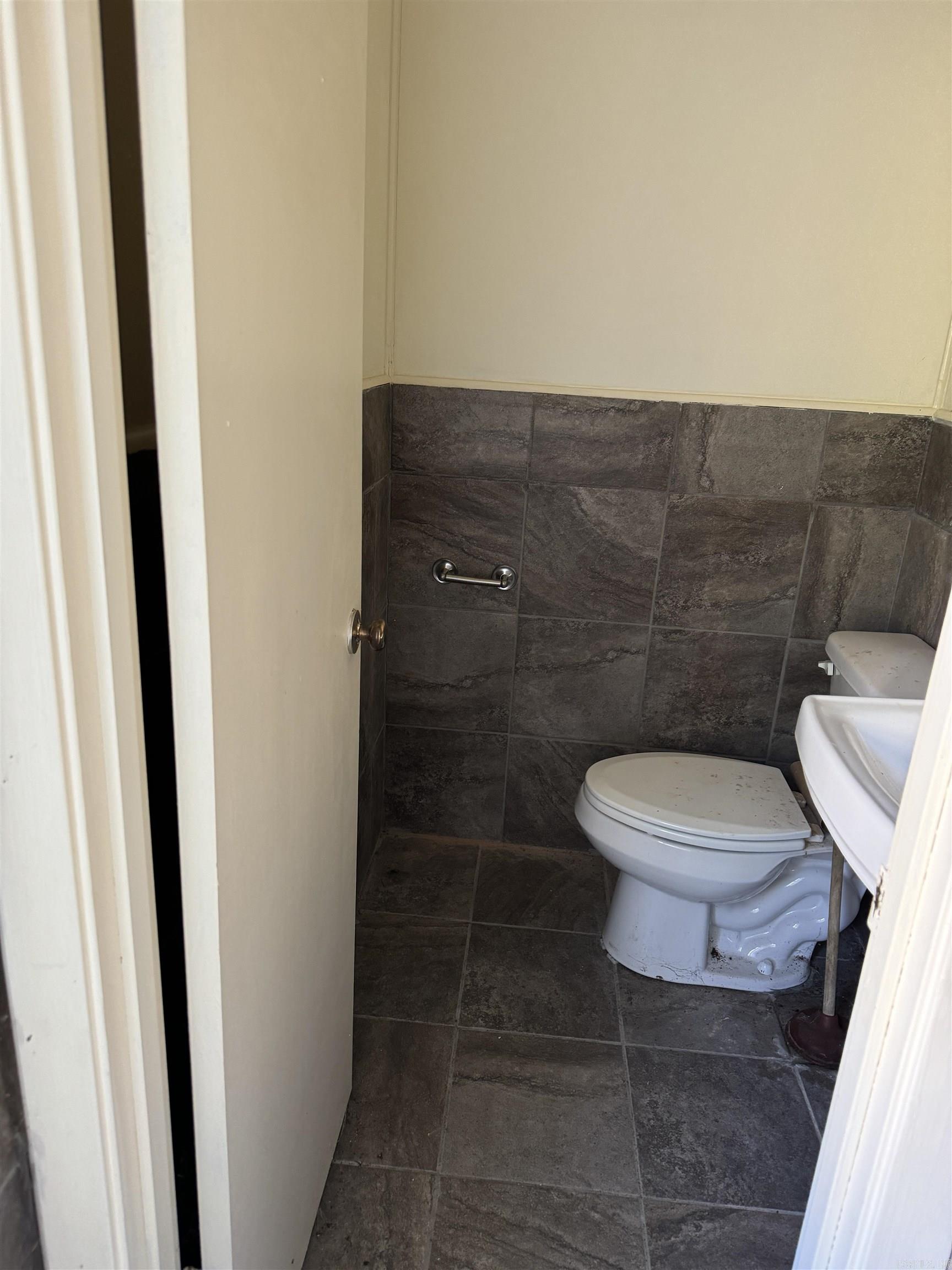 West Helena - Commercial Sale