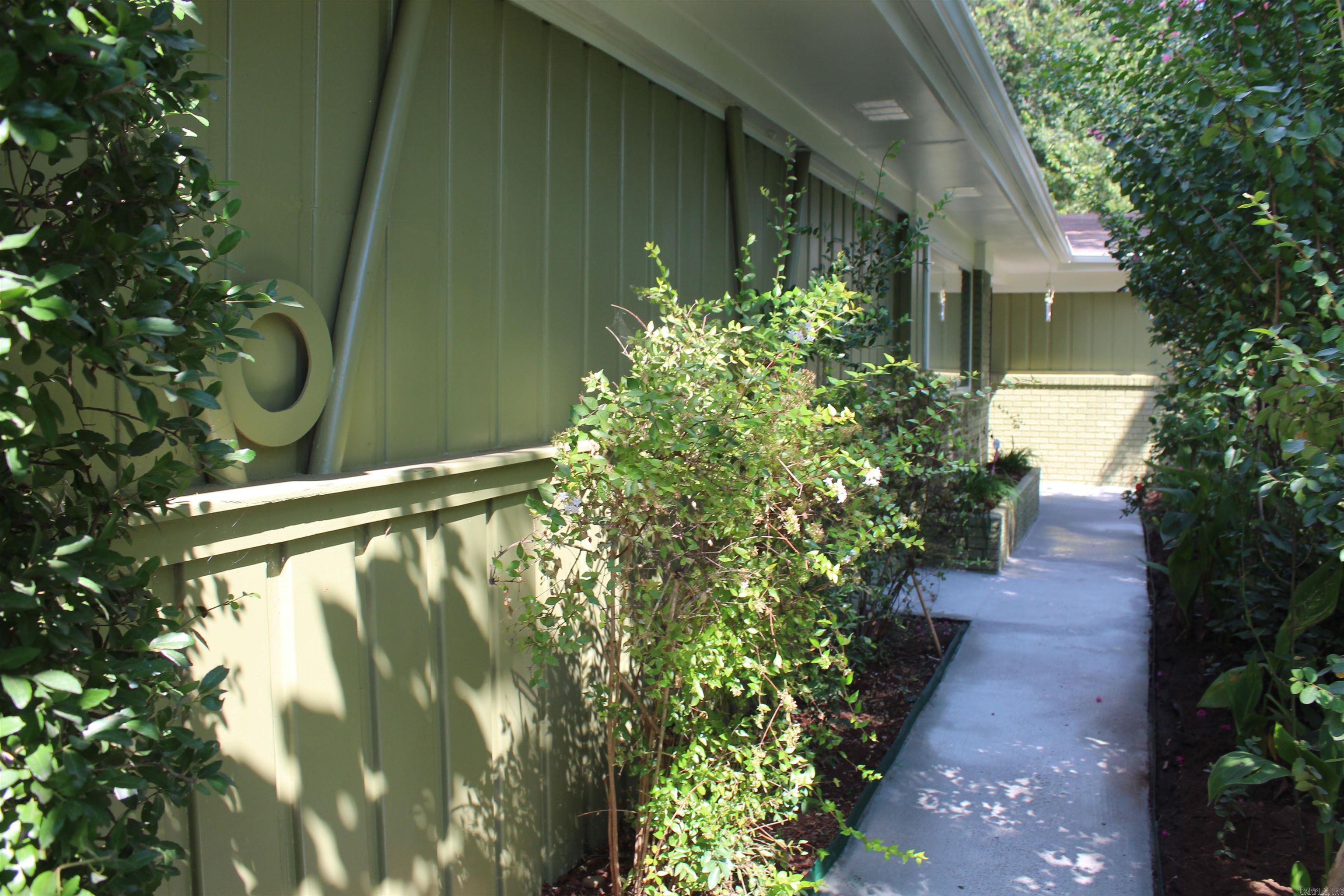 BRISCOE ADDN - Residential