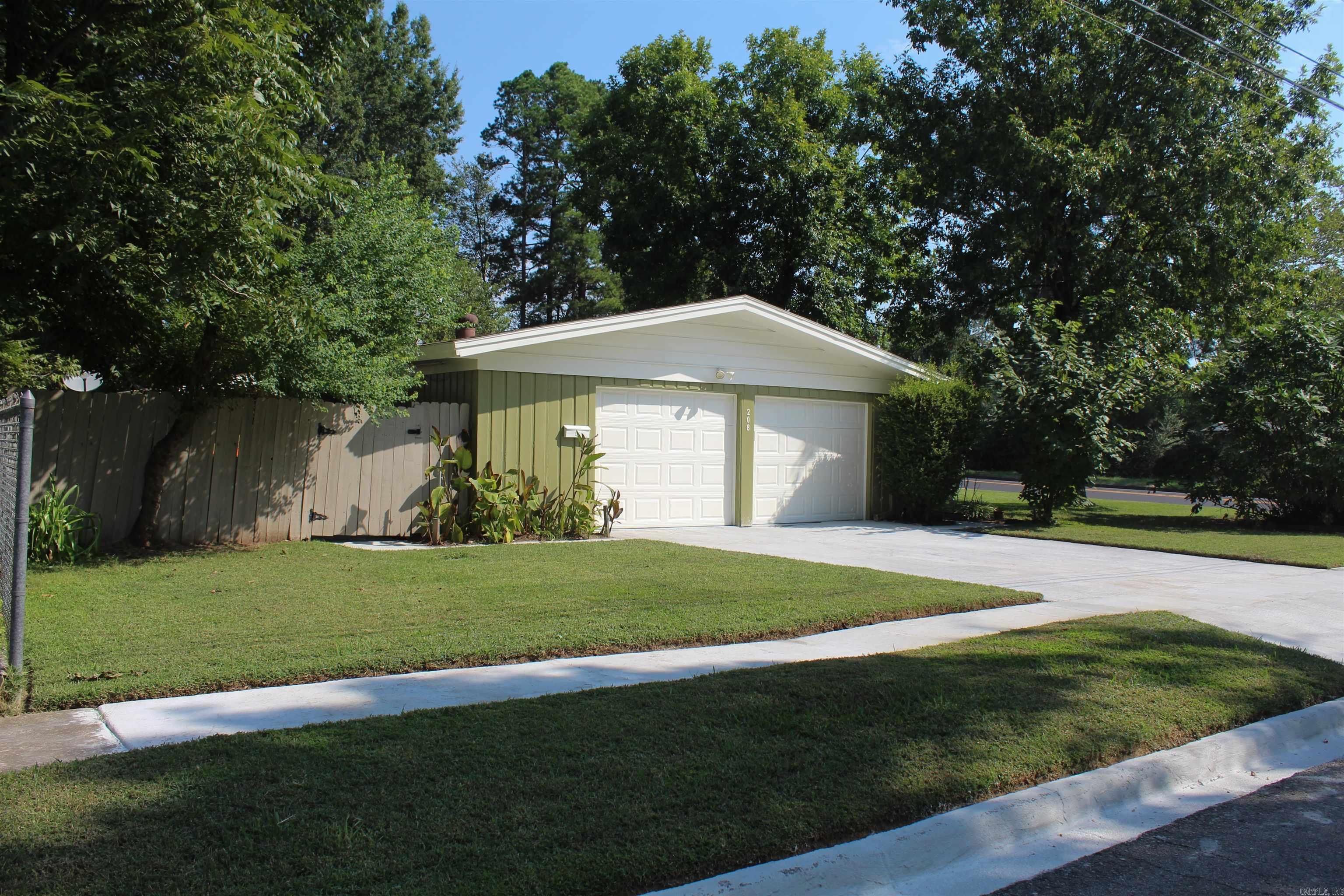 BRISCOE ADDN - Residential