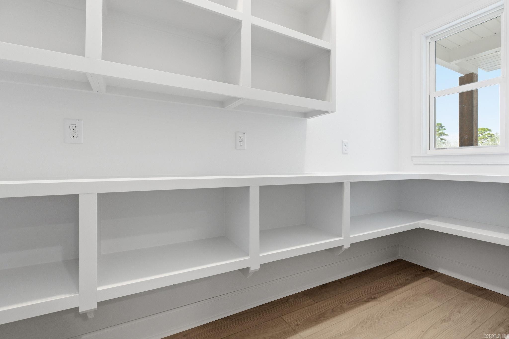 Isabella - Residential