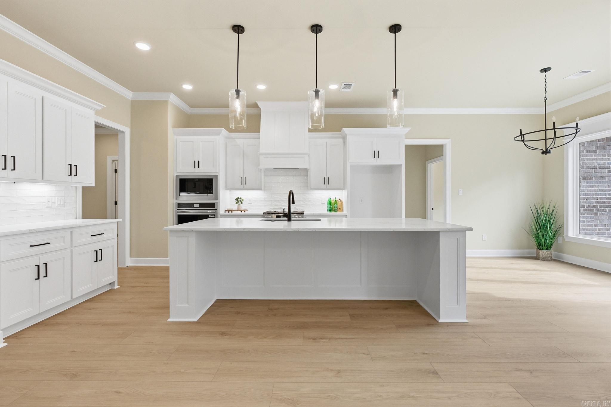 Isabella - Residential