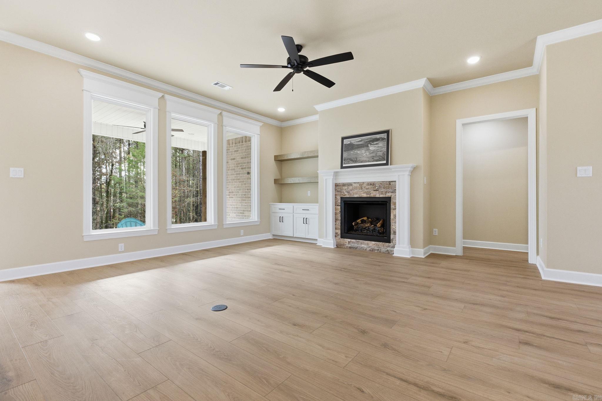 Isabella - Residential