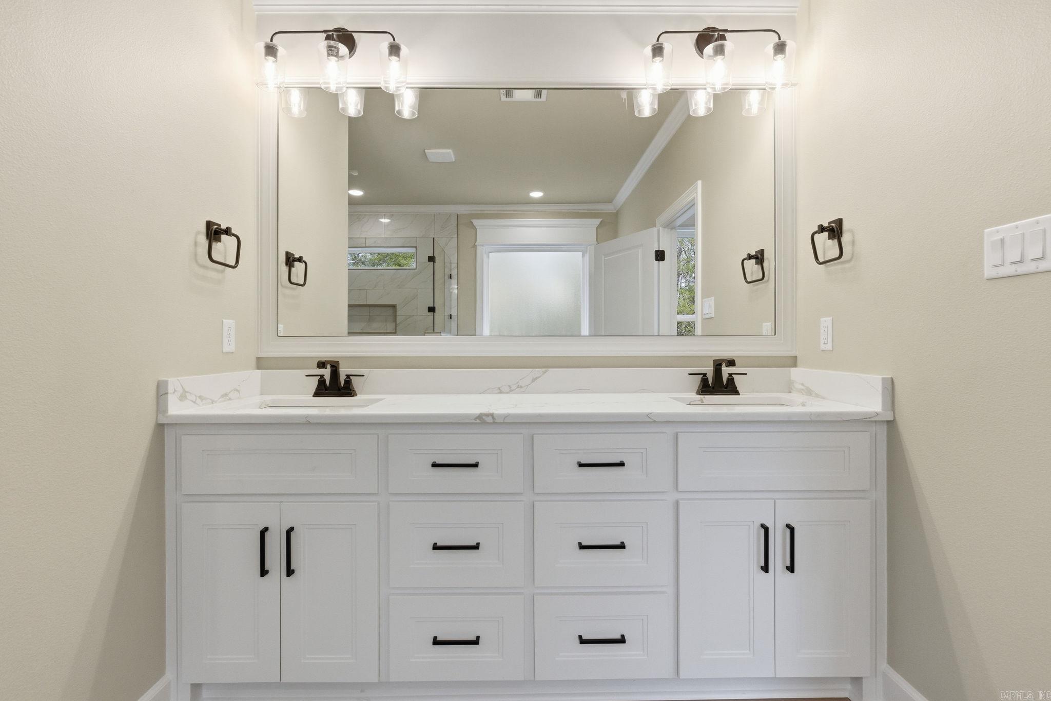 Isabella - Residential