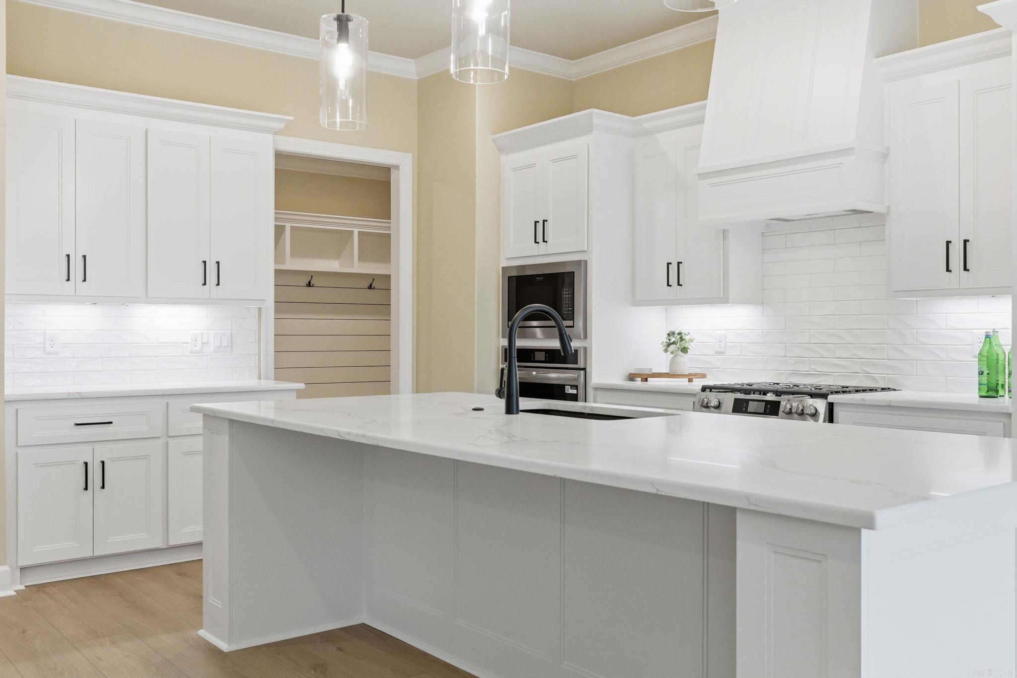 Isabella - Residential