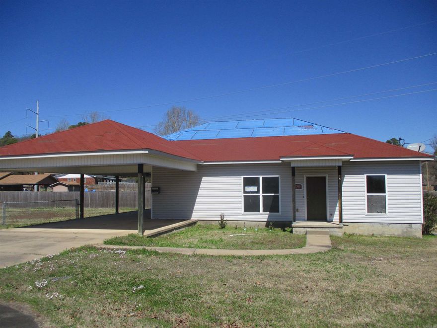 Multiple offers received, highest and best deadline 7/7/25 @ 5PM. All offers must be submitted with proof of funds or prequal letter, cash or rehab loan only.  Earnest money will be required with accepted offer. Seller will not respond to offers until property has been in the MLS for 7 days. Sold As-Is, no disclosures or warranties, no concessions.  3 bedroom 2 bath home with living room open to dining and kitchen, carport parking, on corner lot.  Agents see confidential information for showing instructions and additional information.