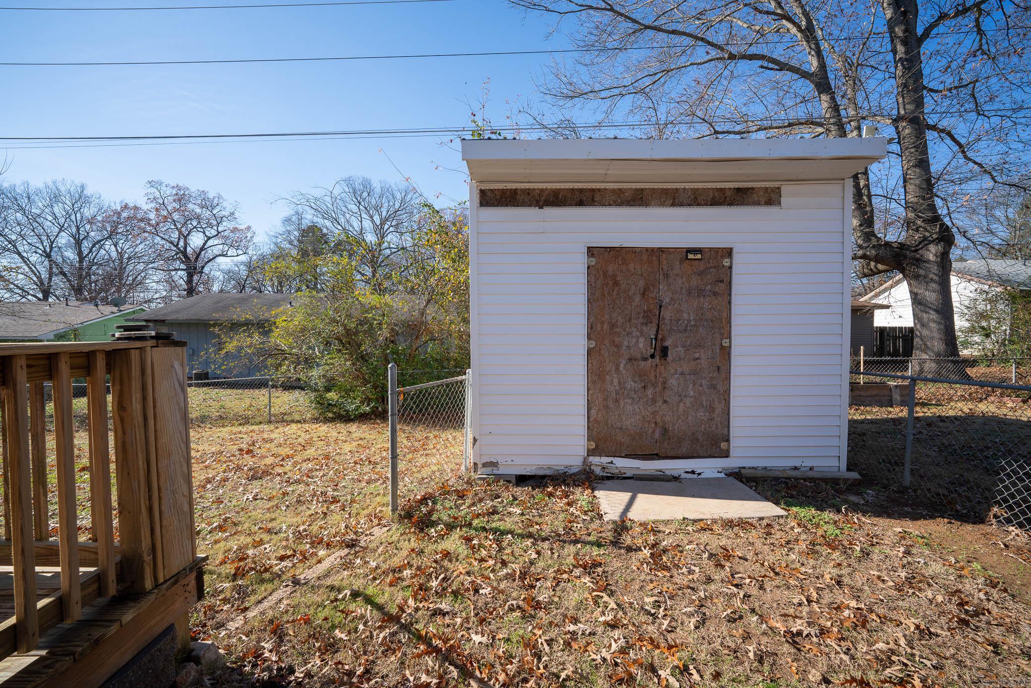 SOUTH BRIARFIELD - Residential