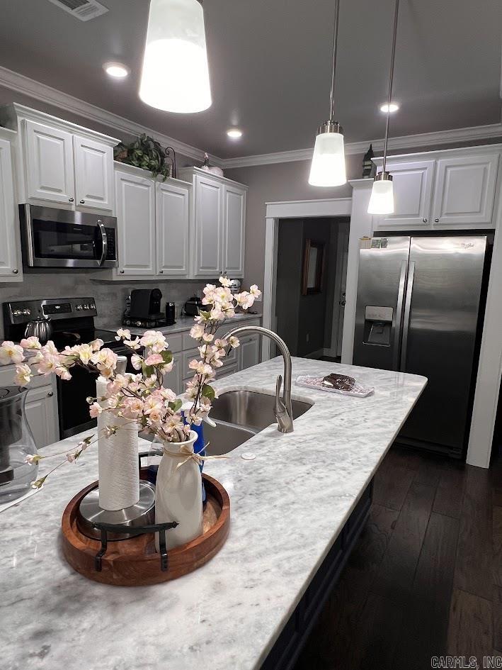 CITY OF RUSSELLVILLE - Residential