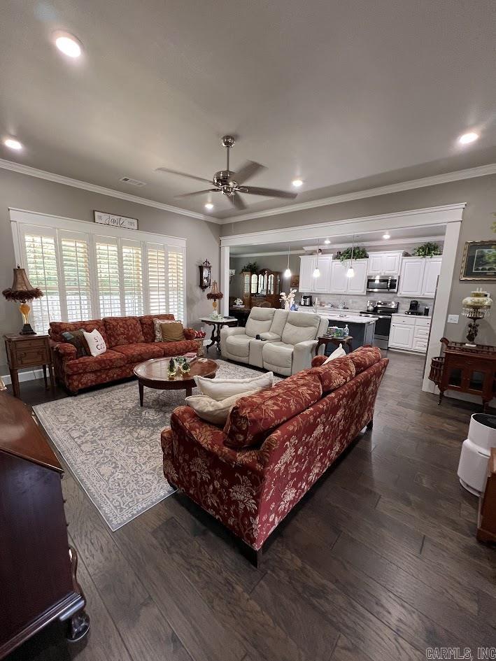 CITY OF RUSSELLVILLE - Residential