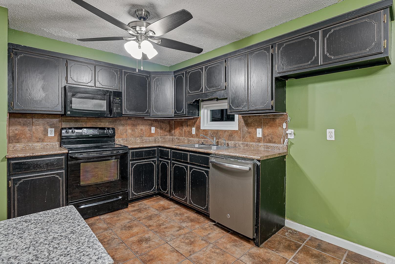 Club Place - Residential