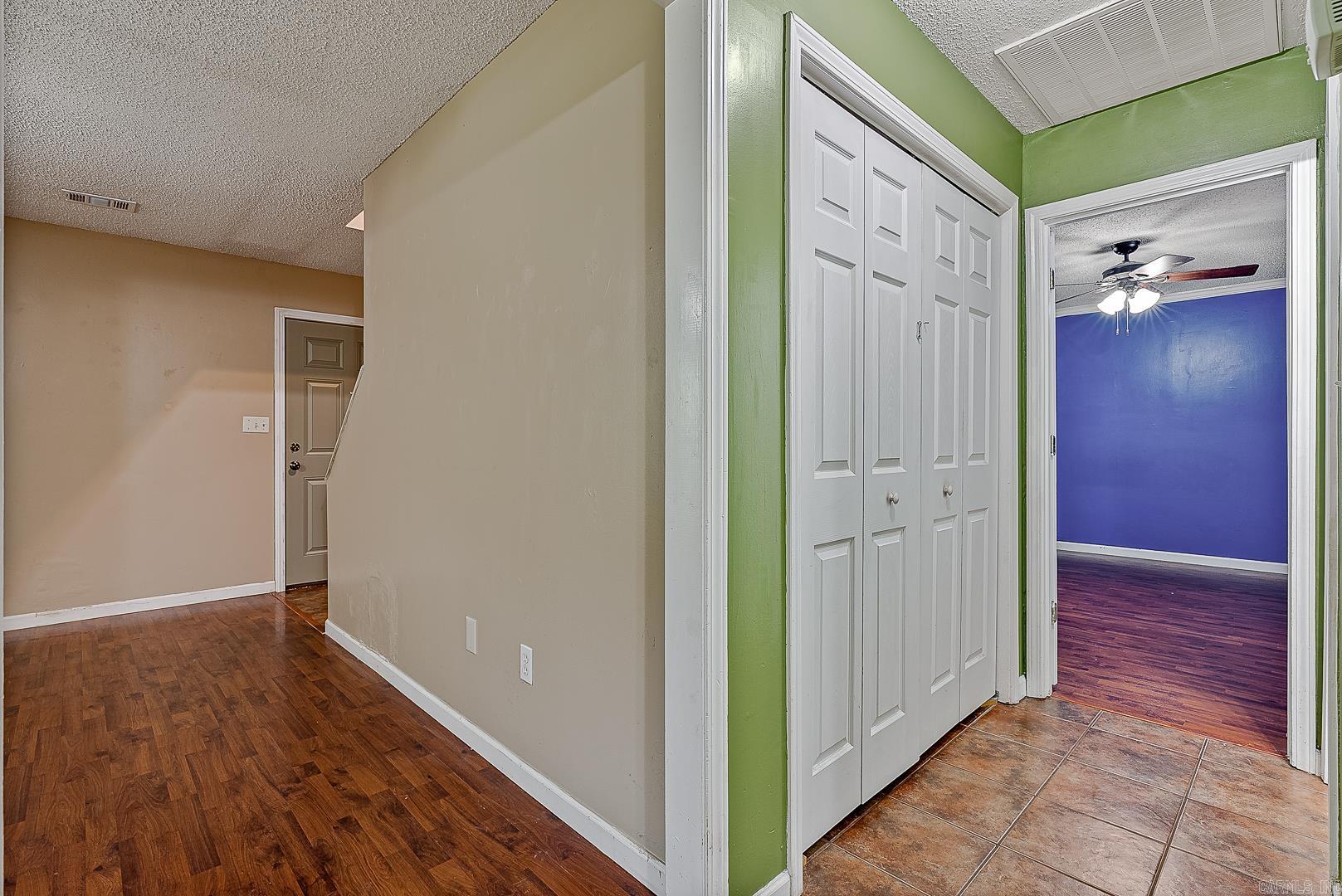 Club Place - Residential