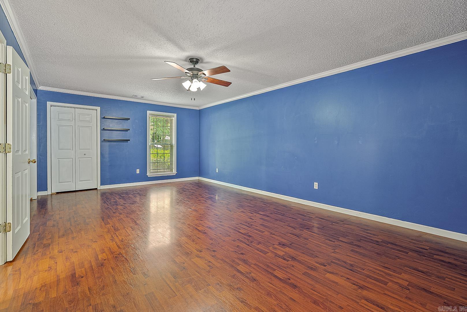 Club Place - Residential
