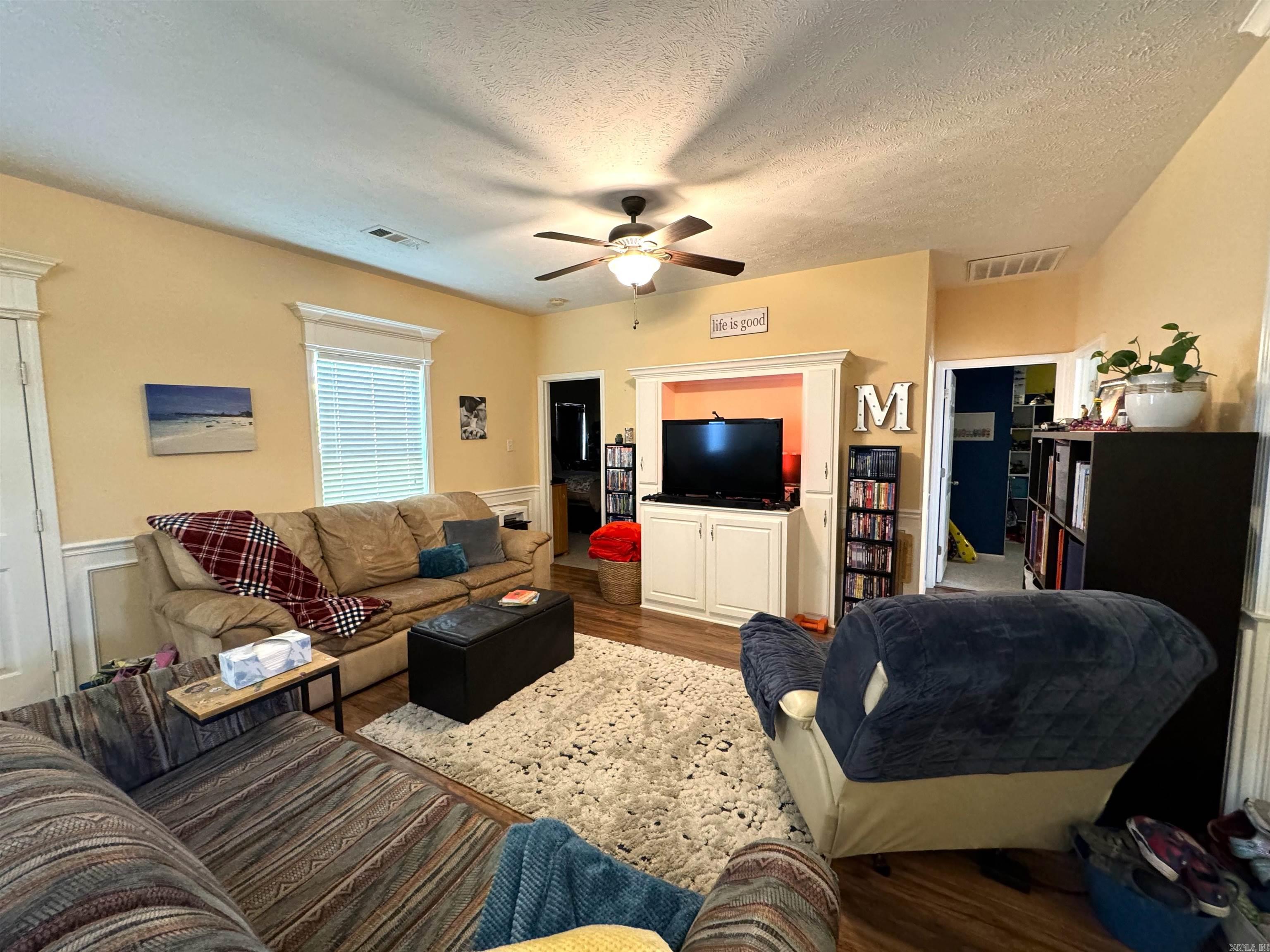 Gold Meadows - Residential