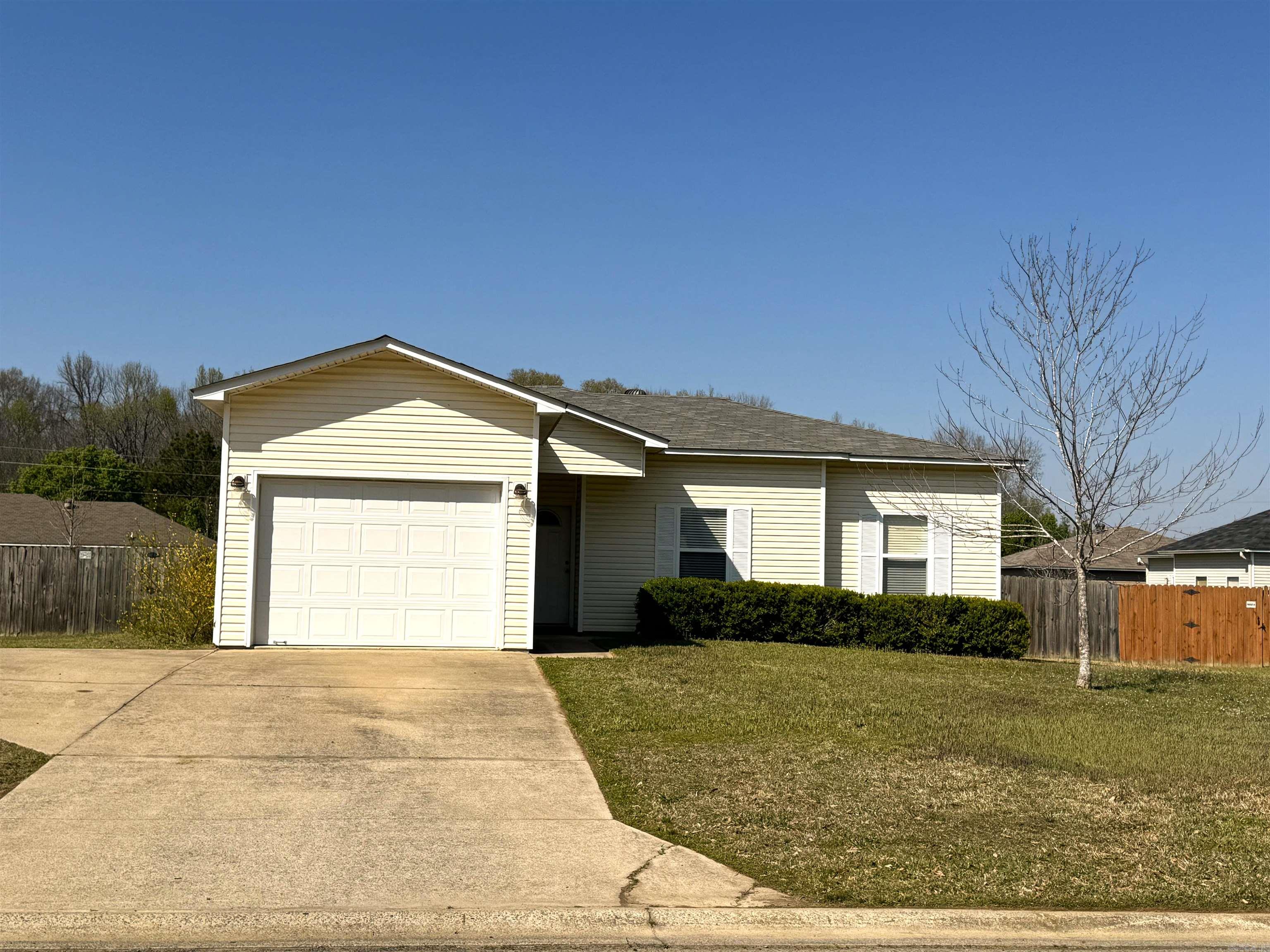 Gold Meadows - Residential