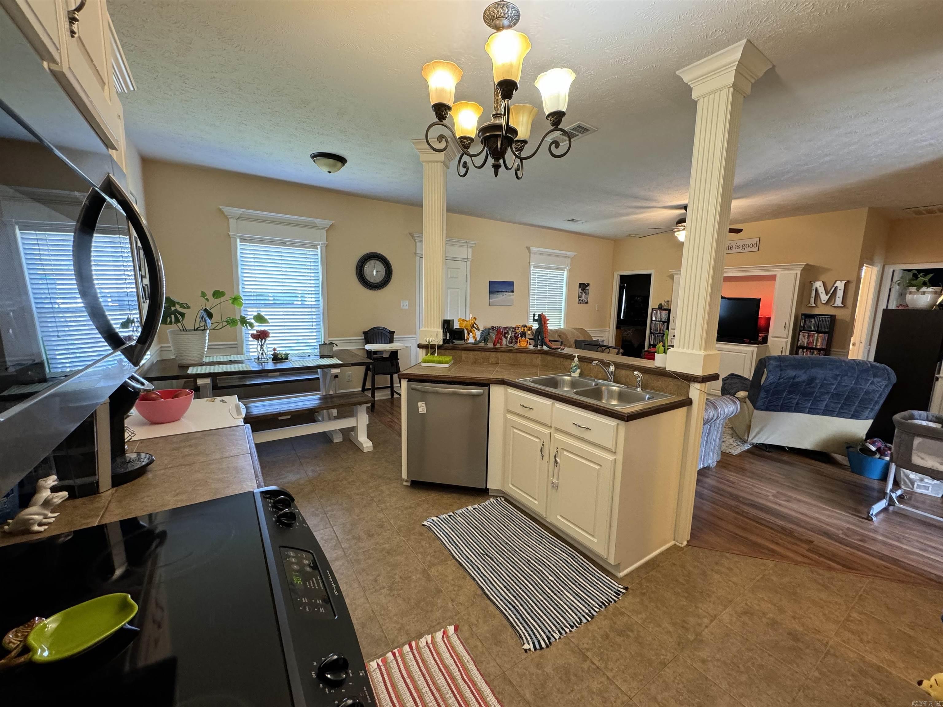 Gold Meadows - Residential