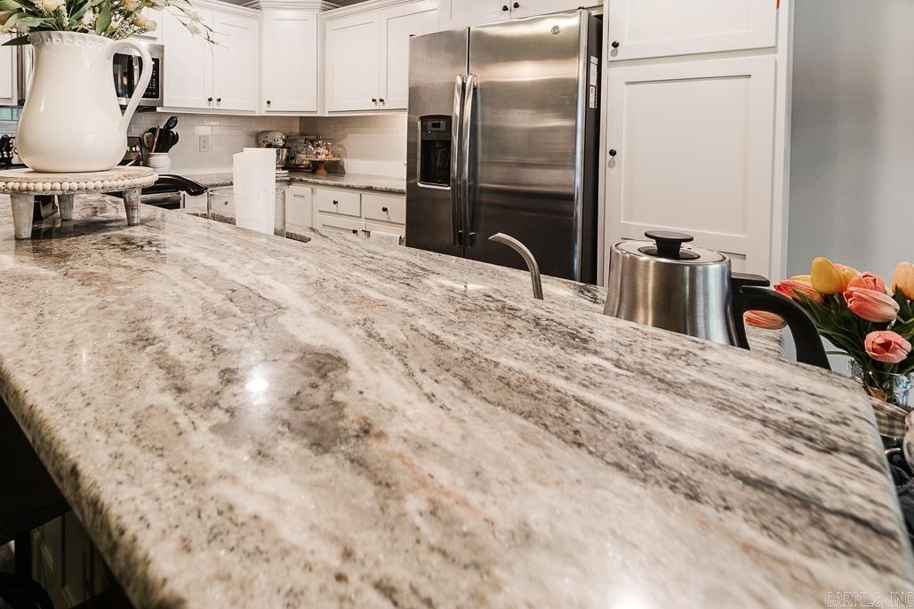 CROSS CREEK - Residential