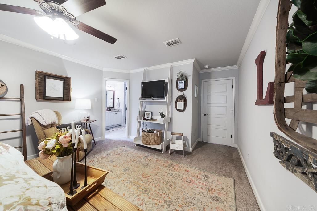 CROSS CREEK - Residential