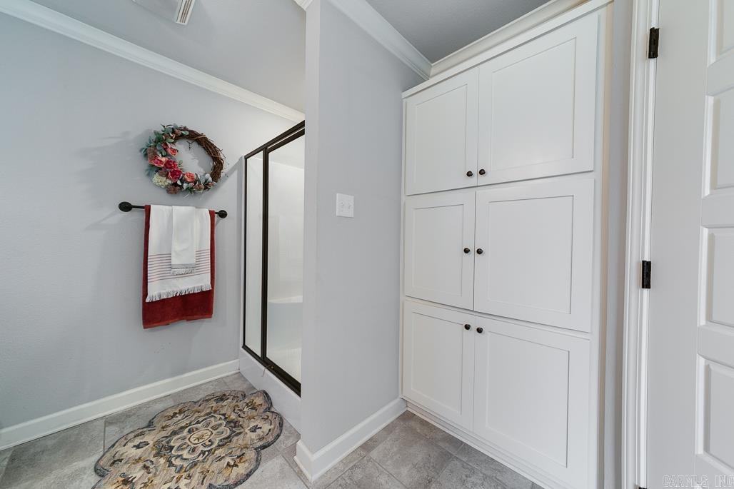 CROSS CREEK - Residential