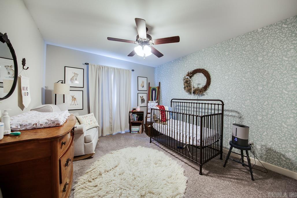 CROSS CREEK - Residential