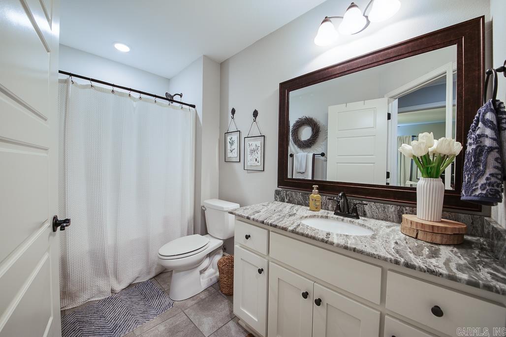 CROSS CREEK - Residential